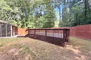 901 Lauren Kay Ct, Lawrenceville, GA 30046 - Photo 33