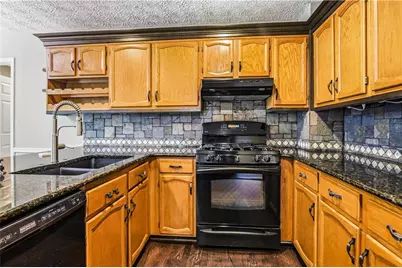 2696 S Arbor Drive, Marietta, GA 30066 - Photo 7