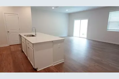 7437 Quinn Place #140, Flowery Branch, GA 30542 - Photo 3