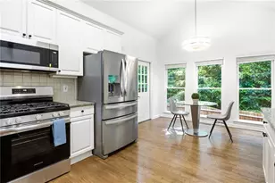 540 Battleview Dr, Smyrna, GA 30082 - Photo 5