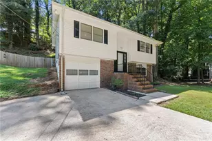 1421 Northwood Circle, Gainesville, GA 30501 - Photo 3