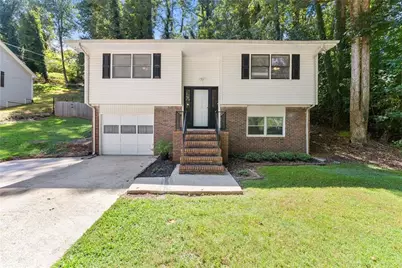 1421 Northwood Circle, Gainesville, GA 30501 - Photo 1