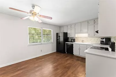 1421 Northwood Circle, Gainesville, GA 30501 - Photo 11