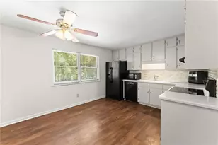 1421 Northwood Circle, Gainesville, GA 30501 - Photo 11
