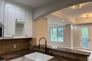 2255 Peachtree Road NE, Atlanta, GA 30309 - Photo 11