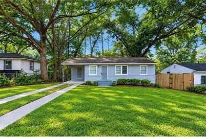 225 Glenrose Circle SW, Atlanta, GA 30354 - Photo 1