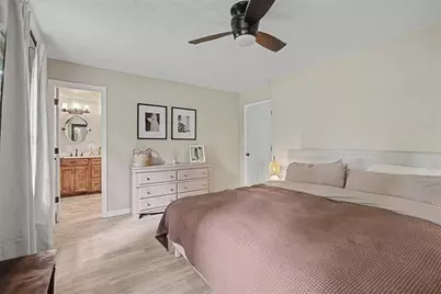 2204 Pine Point Drive, Lawrenceville, GA 30043 - Photo 17