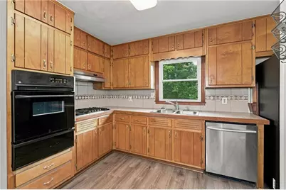 2595 Nevels Road, College Park, GA 30349 - Photo 15