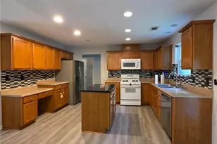 3983 Roxberry Hill Ln, Buford, GA 30518 - Photo 11