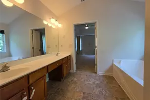3983 Roxberry Hill Ln, Buford, GA 30518 - Photo 25