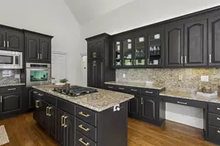 4223 Wieuca Overlook NE, Atlanta, GA 30342 - Photo 17