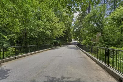 4223 Wieuca Overlook NE, Atlanta, GA 30342 - Photo 43