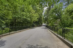 4223 Wieuca Overlook NE, Atlanta, GA 30342 - Photo 43