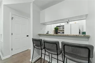 1250 Parkwood Circle SE, Atlanta, GA 30339 - Photo 9