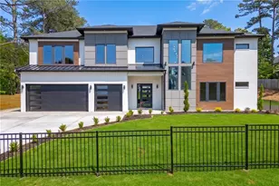 2709 Collins Hill Rd, Lawrenceville, GA 30043 - Photo 1
