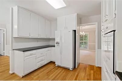 4670 Windsor Drive SW, Smyrna, GA 30082 - Photo 13
