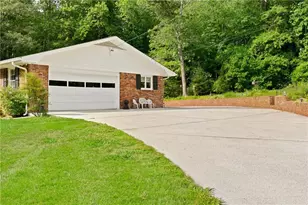 4670 Windsor Dr SW, Smyrna, GA 30082 - Photo 35