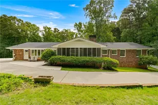 4670 Windsor Dr SW, Smyrna, GA 30082 - Photo 37
