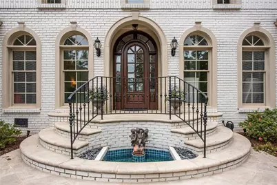 9190 Huntcliff Trace, Sandy Springs, GA 30350 - Photo 3