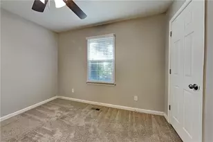 748 Dillon Dr, Douglasville, GA 30134 - Photo 13