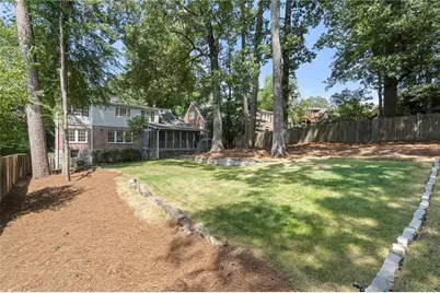 383 E Wesley Road NE, Atlanta, GA 30305 - Photo 25