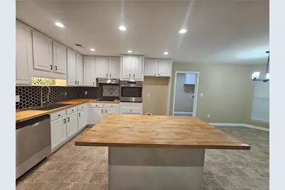 25 Hearthstone Drive, Stockbridge, GA 30281 - Photo 13