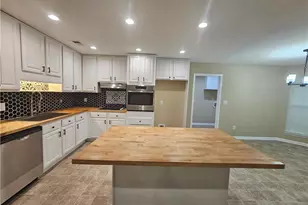 25 Hearthstone Dr, Stockbridge, GA 30281 - Photo 13