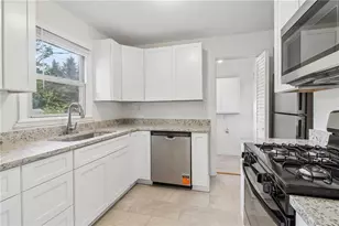 3446 Louise St, Hapeville, GA 30354 - Photo 7