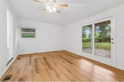 3446 Louise Street, Hapeville, GA 30354 - Photo 11