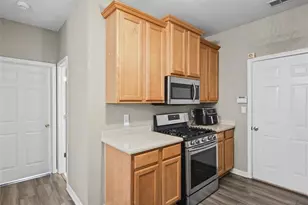 3406 Double Eagle Dr, Marietta, GA 30008 - Photo 9