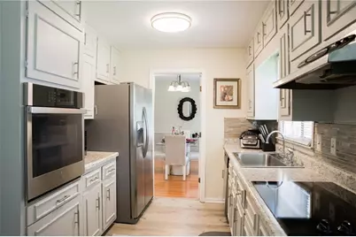 4668 Bexley Drive, Stone Mountain, GA 30083 - Photo 17
