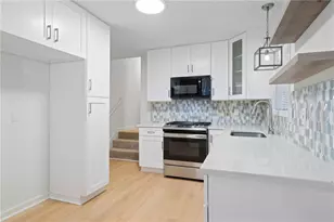 920 Kings Ct, Woodstock, GA 30189 - Photo 15