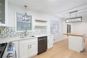 920 Kings Ct, Woodstock, GA 30189 - Photo 15