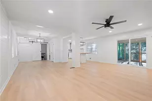 920 Kings Ct, Woodstock, GA 30189 - Photo 9
