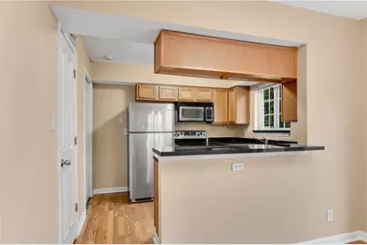 6940 Roswell Road #F2, Sandy Springs, GA 30328 - Photo 9