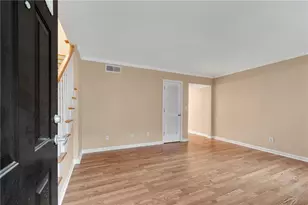 6940 Roswell Rd, Sandy Springs, GA 30328 - Photo 3