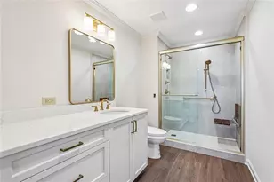 300 Johnson Ferry Road NE, Sandy Springs, GA 30328 - Photo 15