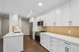 300 Johnson Ferry Road NE, Sandy Springs, GA 30328 - Photo 3