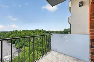 300 Johnson Ferry Road NE, Sandy Springs, GA 30328 - Photo 15