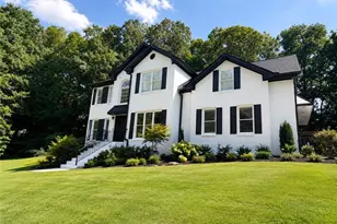 210 Pinehill Ln, Woodstock, GA 30188 - Photo 1