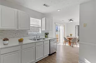 108 Greenleaf Dr, Hampton, GA 30228 - Photo 7