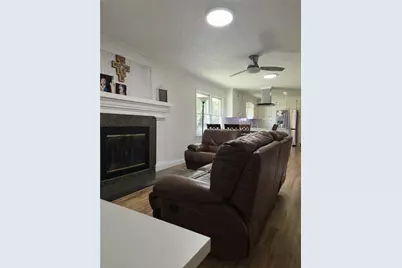 984 Bob Hannah Circle, Lawrenceville, GA 30044 - Photo 9