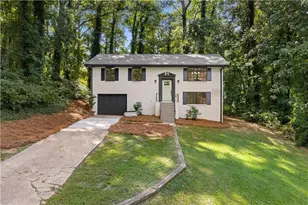 1197 Wynbrook Rd SW, Marietta, GA 30008 - Photo 1