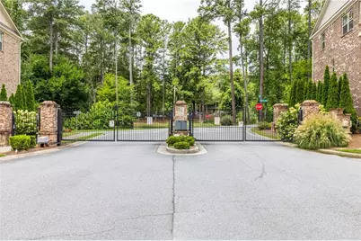 4199 Townsend Lane, Atlanta, GA 30346 - Photo 57