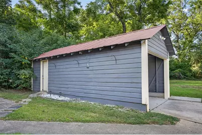 6866 Parkway Drive, Lithonia, GA 30058 - Photo 23