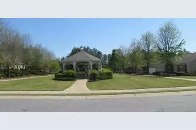 972 Windcroft Circle NW, Acworth, GA 30101 - Photo 3