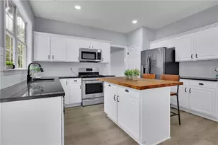 552 Glen Level Cir, Sugar Hill, GA 30518 - Photo 11