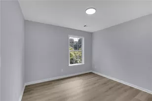 552 Glen Level Cir, Sugar Hill, GA 30518 - Photo 19