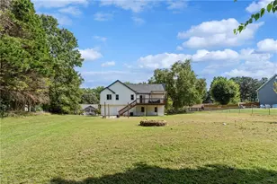 4650 Wheeler Creek Dr, Hoschton, GA 30548 - Photo 3