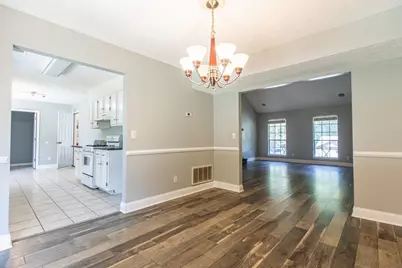 11030 Indian Village Drive, Johns Creek, GA 30022 - Photo 7